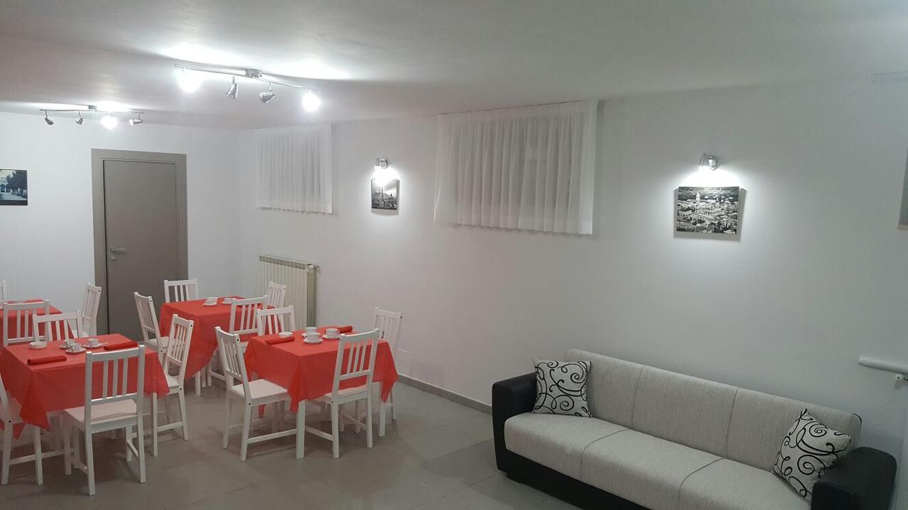 Pompei Apartment Luaran gambar